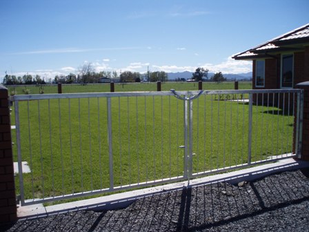 Fencing & Gates for domestic property